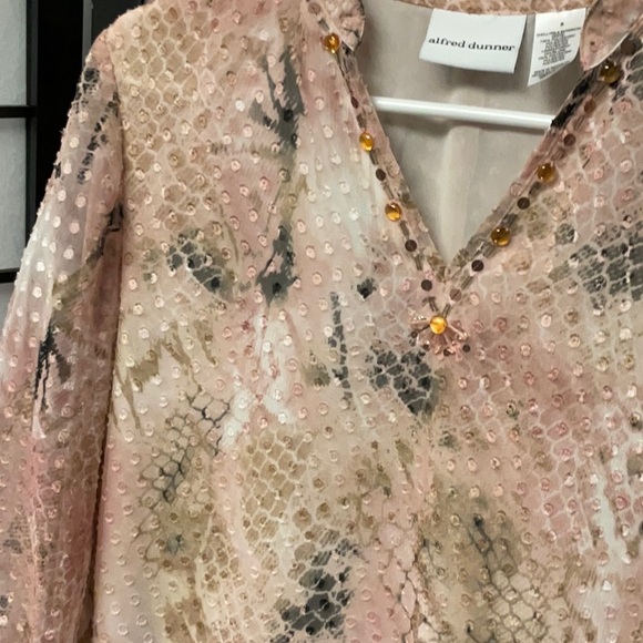 Alfred dunner sheer top size small, excellent condition - Picture 2 of 12